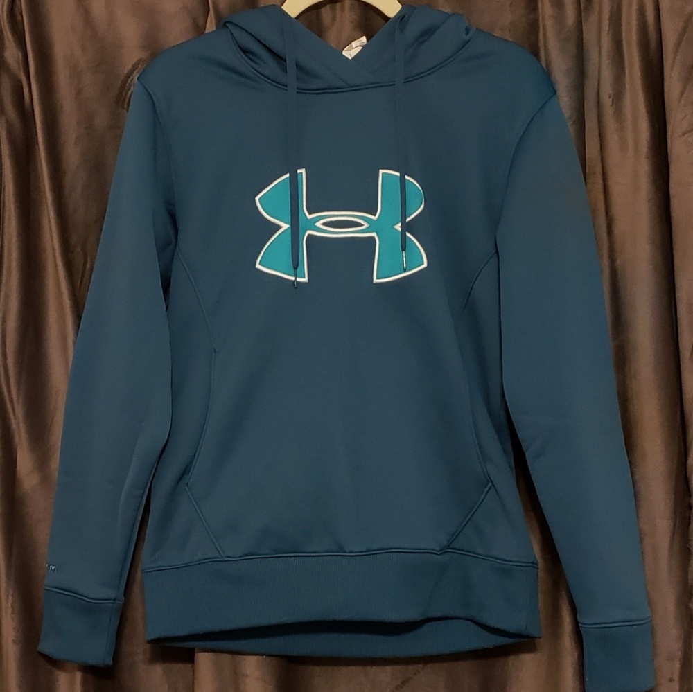 💖 Under Armour Hoodie 💖
